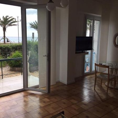 91 Promenade Des Anglais Le Stellamar นีซ ภายนอก รูปภาพ